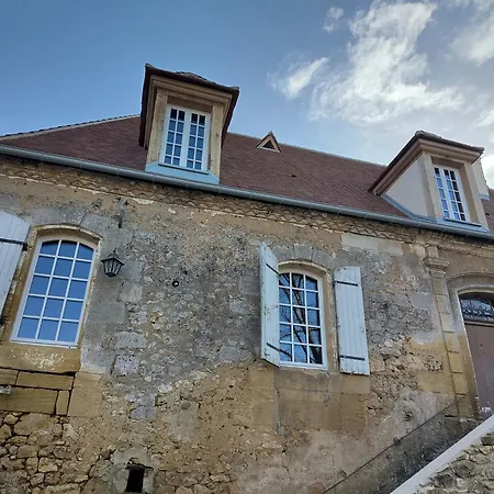 Zajazd Le Tangram - L'auberge Autonome Chaleureuse Et Vintage Baneuil
