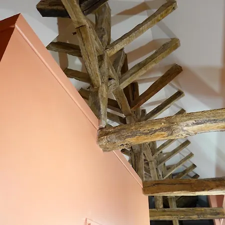 Le Tangram - L'auberge Autonome Chaleureuse Et Vintage